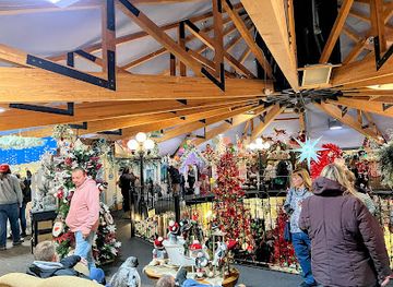 ohio/amish-country/shop/tis-the-season