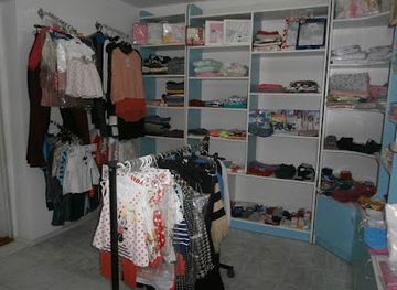 armenia/tsaghkadzor/shop/model-clothing-store