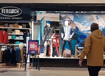 chile/valdivia/shop/ferouch-plaza-los-rios