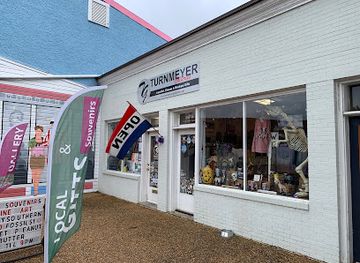 virginia/shenandoah-national-park/shop/turnmeyers