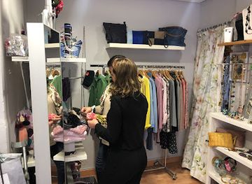 spain/cordoba/shop/las-cosas-de-mama-ropa-complementos-y-detalles-invitados-en-cordoba