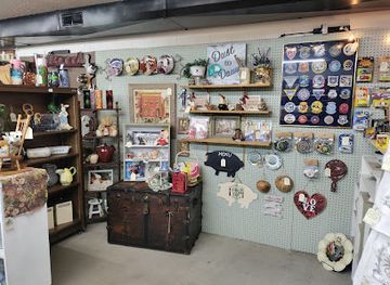 missouri/joplin/shop/trackside-treasures