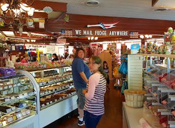 wisconsin/wisconsin-dells/shop/goody-goody-gum-drop