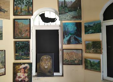 tajikistan/iskanderkul-lake/shop/art-gallery-i-souvenir-shop