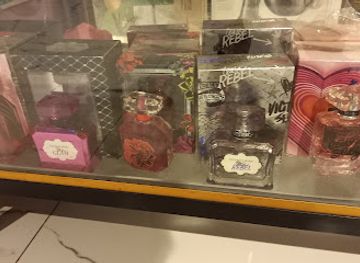 belize/mountain-pine-ridge-forest-reserve/shop/madeline-s-secret-world