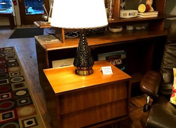 massachusetts/mount-greylock-state-reservation/shop/circa