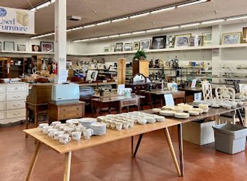 california/livermore/shop/st-vincent-de-paul-thrift-emporium-donation-center-livermore