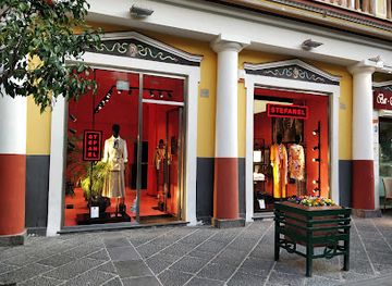 italy/sorrento/shop/stefanel