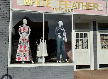 connecticut/norwalk/shop/white-feather-boutique