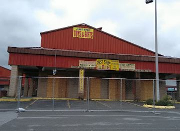 tennessee/duck-river-valley/shop/pigeon-forge-factory-outlet-mall