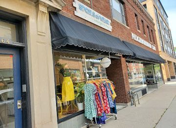 minnesota/saint-paul/shop/spoils-of-wear