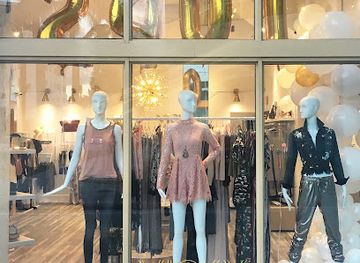 florida/gold-coast/shop/shop-vicky-victoria