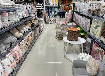 montenegro/bar/shop/cungu-centar-bar