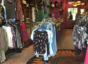 north-carolina/charlotte-area/shop/boris-natasha