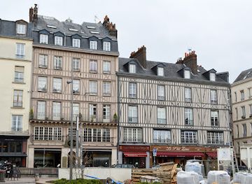 france/rouen/quartier-saint-nicaise/shop/docks-76