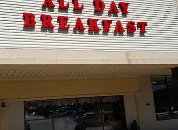 maine/biddeford/shop/five-points-shopping-center