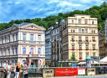 czechia/karlovy-vary/shop/obchodni-dum-atrium