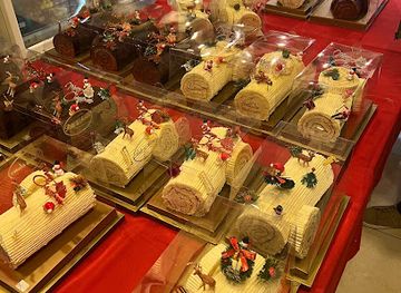 lebanon/broummana/shop/pate-a-choux-broumana