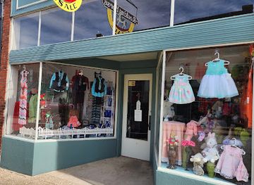 illinois/great-river-road/shop/the-rocking-horse-resale