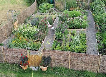 isle-of-man/laxey/shop/the-crafty-pair