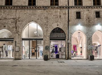 italy/perugia/shop/paris-ricci