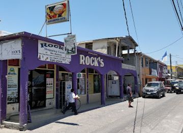 belize/ambergris-caye/shop/rock-s-shopping-center