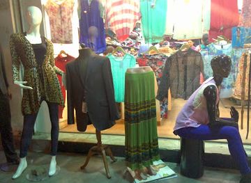 india/bengaluru/brigade-road/shop/bling-brigade-road