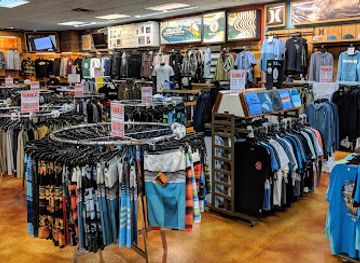 virginia/virginia-beach/sandbridge-beach/shop/coastal-edge-red-mill