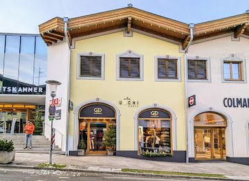 austria/kitzbuhel-alps/shop/uschi-grote-kitzbuhel