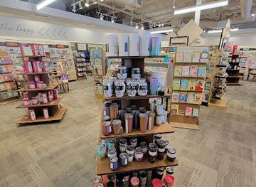texas/irving/valley-ranch/shop/trudy-s-hallmark-shop