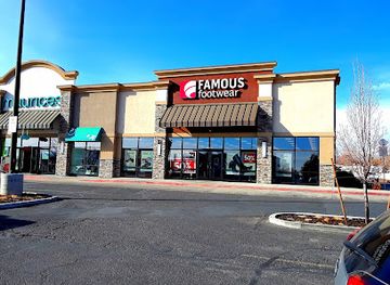 utah/vernal/shop/famous-footwear