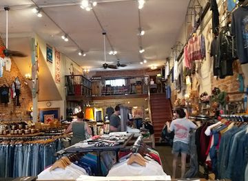 california/venice-beach/shop/animal-house