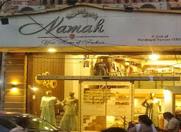 india/lucknow/shop/namah