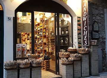 italy/taormina/shop/sicilian-store