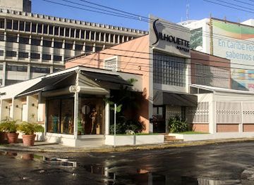 puerto-rico/san-juan/shop/silhouette-boutique