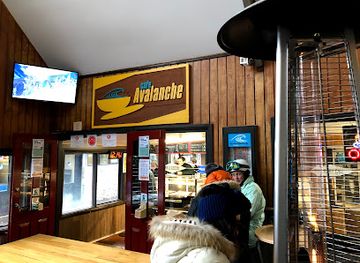 australia/kosciuszko-national-park/shop/avalanche-cafe