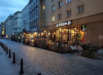 poland/wroclaw/shop/kiosso