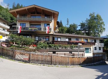 austria/zillertal-alps/shop/zillertaler-speckstube