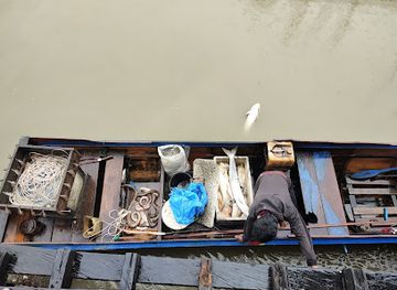 indonesia/pulau-derawan/shop/ud-nuramelia