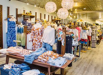 florida/naples-beach/shop/butterfly-beach