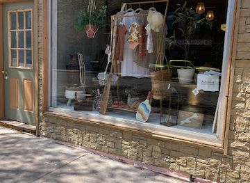 wisconsin/lake-superior-lowland/shop/market-on-main