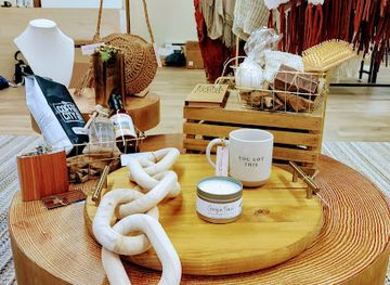 colorado/colorado-springs/old-colorado-city/shop/the-mountain-mercantile