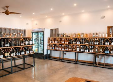 malawi/lilongwe/area-12/shop/wines-wings