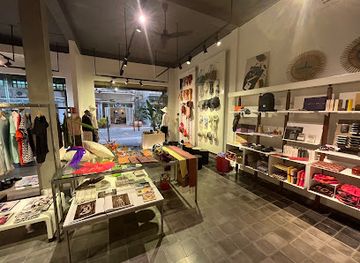 cambodia/siem-reap-province/shop/sirivan-concept-store-kandal-village