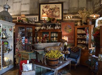 tennessee/fall-creek-falls-state-park/shop/the-rustic-touch