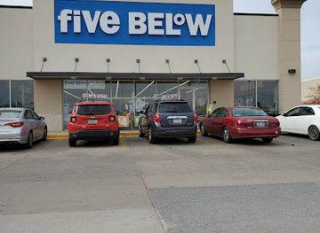 iowa/waterloo/shop/five-below