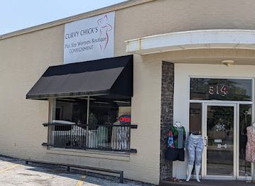 arkansas/rogers/shop/curvy-chick-s
