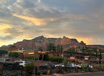 arizona/sedona/shop/red-rock-impressions-2