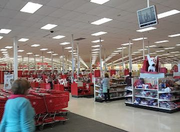 maine/biddeford/shop/target