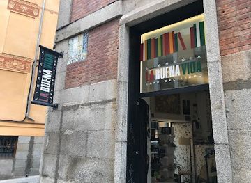 spain/madrid/shop/libreria-la-buena-vida-cafe-del-libro